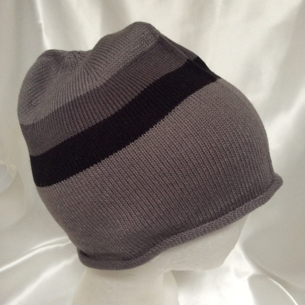 Alternative Apparel beanie NWOT one size